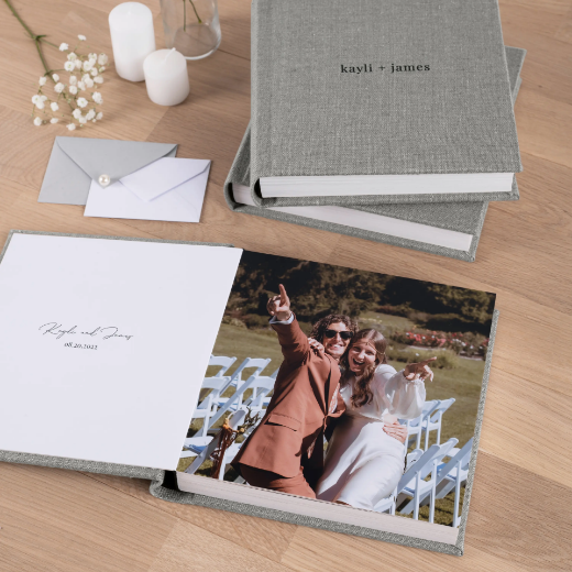 Picture of Linen Lay Flat Photo Book, Size L (15x10", 16x12", 18x12")